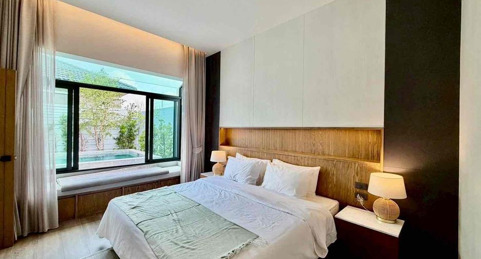 À louer 3 chambres villa à Bang Lamung, Chonburi