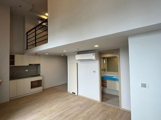 出售 2 卧室 公寓 在 Bang Rak, 曼谷