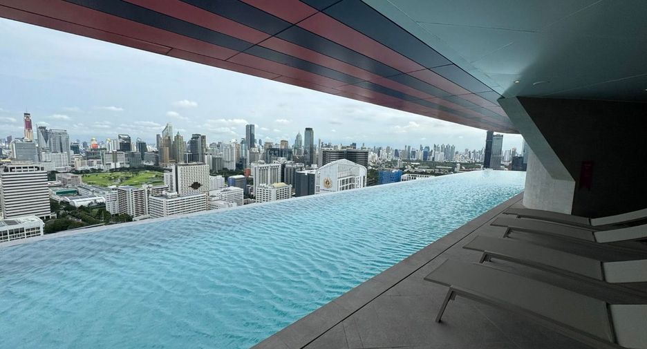 For sale 2 bedrooms condo in Bang Rak, Bangkok