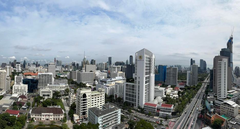 For sale 2 bedrooms condo in Bang Rak, Bangkok