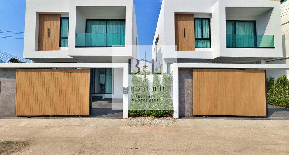 À louer 3 chambres maison à Bang Lamung, Chonburi