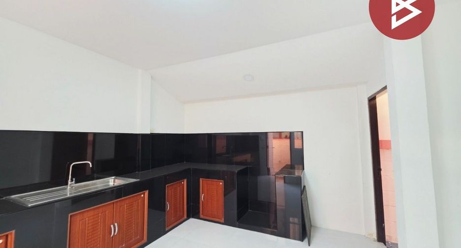 For sale 2 bedrooms townhouse in Bueng Kum, Bangkok