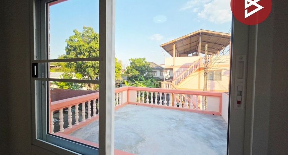 For sale 2 bedrooms townhouse in Bueng Kum, Bangkok