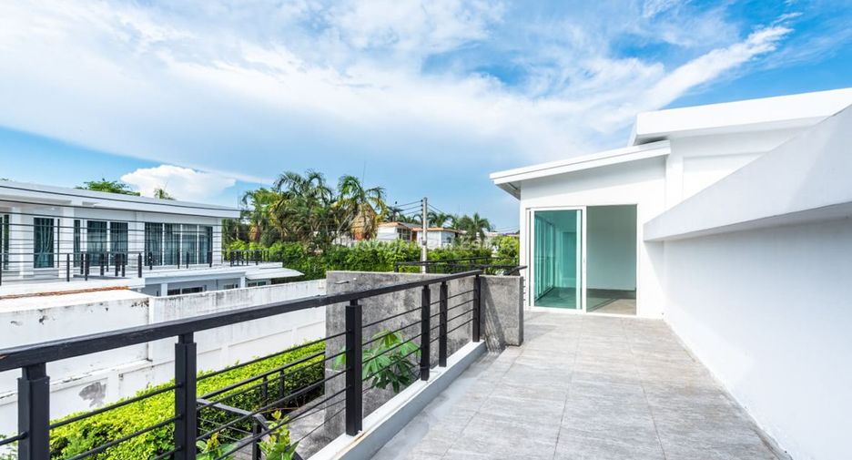Casa en venta de 4 habitaciones en Sattahip, Chonburi
