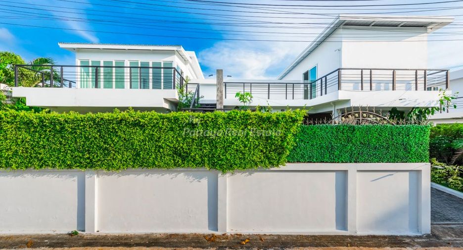 Casa en venta de 4 habitaciones en Sattahip, Chonburi