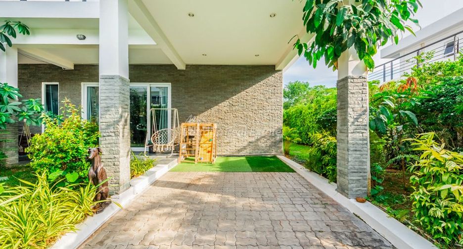 Casa en venta de 4 habitaciones en Sattahip, Chonburi
