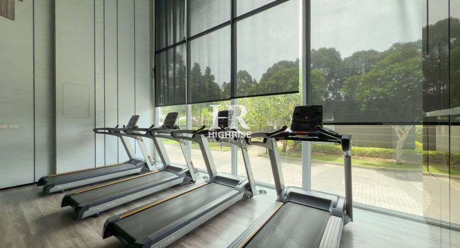 For sale 3 bedrooms condo in Sattahip, Chonburi
