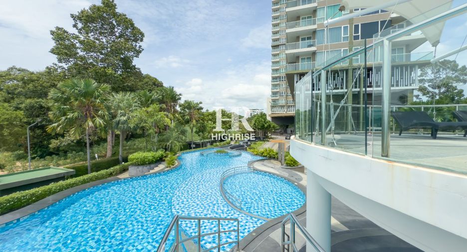For sale 3 bedrooms condo in Sattahip, Chonburi