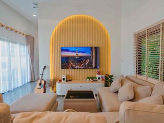 For rent 4 bedrooms villa in Bang Lamung, Chonburi