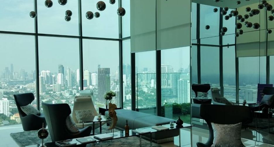 For rent 1 bed condo in Khlong Toei, Bangkok