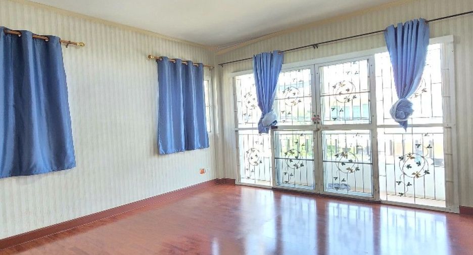 À vendre 3 chambres maison à Sai Mai, Bangkok
