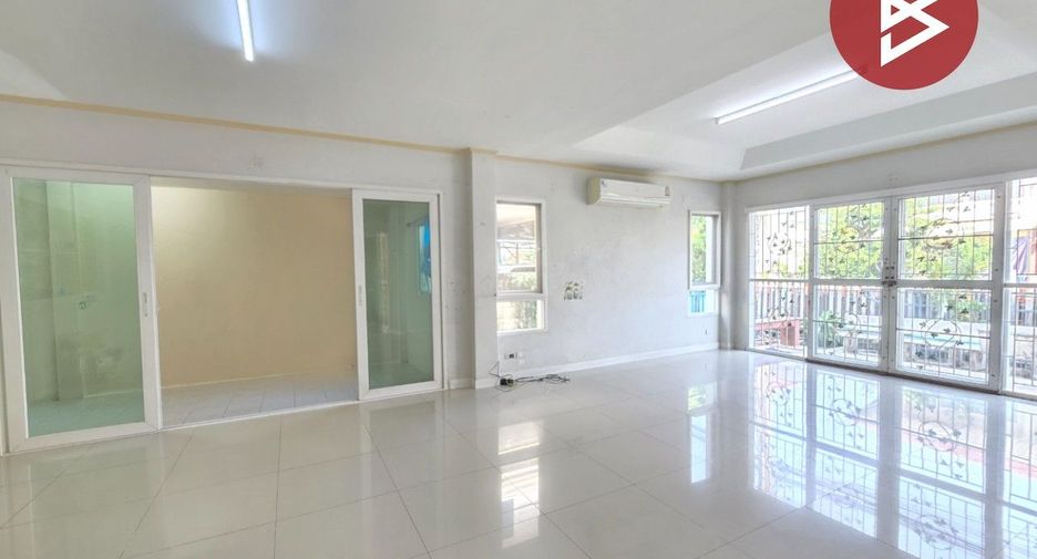 À vendre 3 chambres maison à Sai Mai, Bangkok