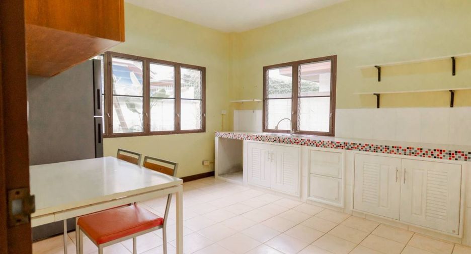 For rent 3 bedrooms house in Kathu, Phuket