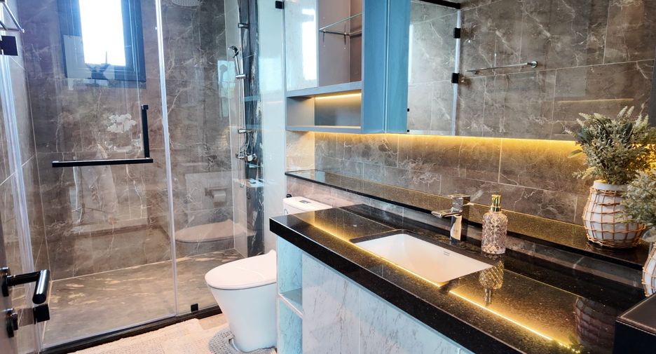 For sale 4 bedrooms villa in Bang Lamung, Chonburi