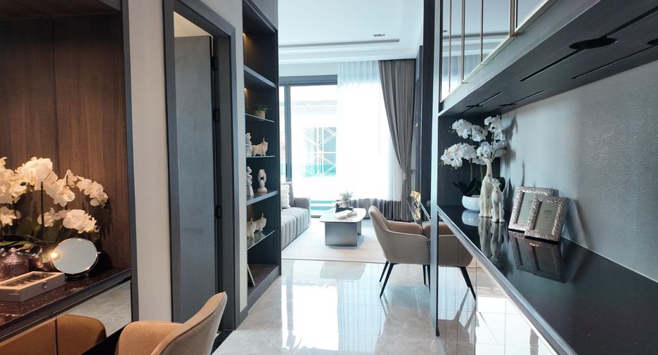 For sale 4 bedrooms villa in Bang Lamung, Chonburi