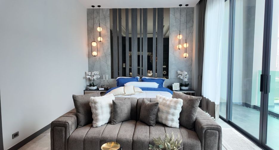 For sale 4 bedrooms villa in Bang Lamung, Chonburi