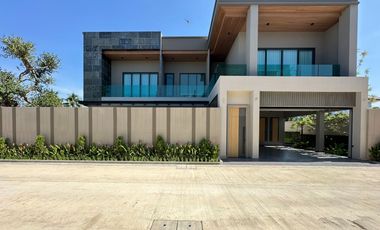 出售 4 卧室 别墅 在 Bang Lamung, Chon Buri