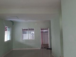 For sale 1 bed townhouse in Bang Len, Nakhon Pathom