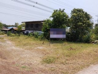 Terreno en venta en Khlong Lan, Kamphaeng Phet