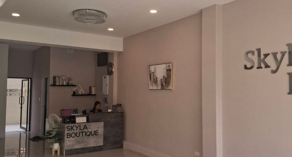 For rent 42 bedrooms hotel in Bang Lamung, Chonburi