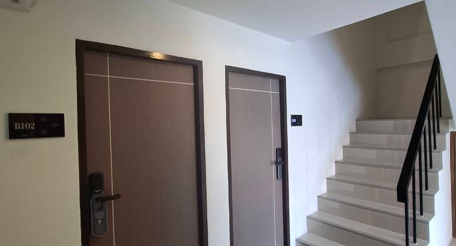 For rent 42 bedrooms hotel in Bang Lamung, Chonburi