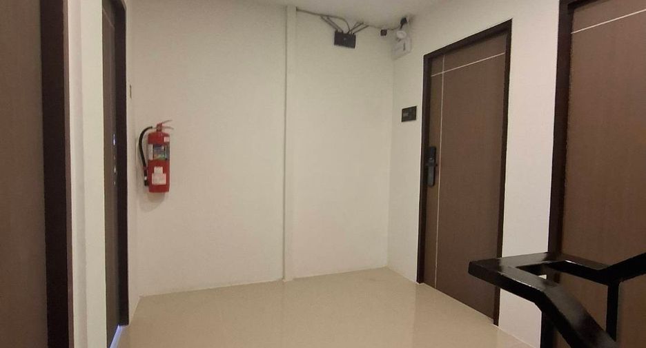 For rent 42 bedrooms hotel in Bang Lamung, Chonburi