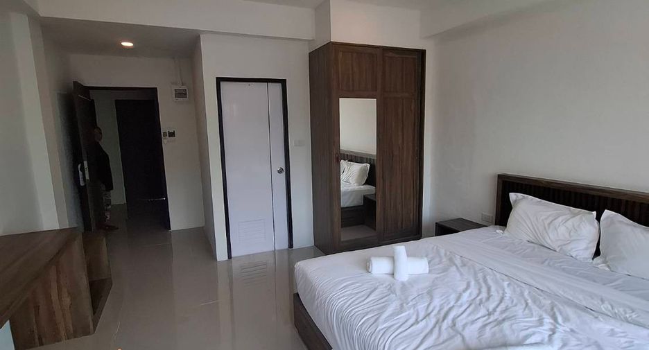 For rent 42 bedrooms hotel in Bang Lamung, Chonburi