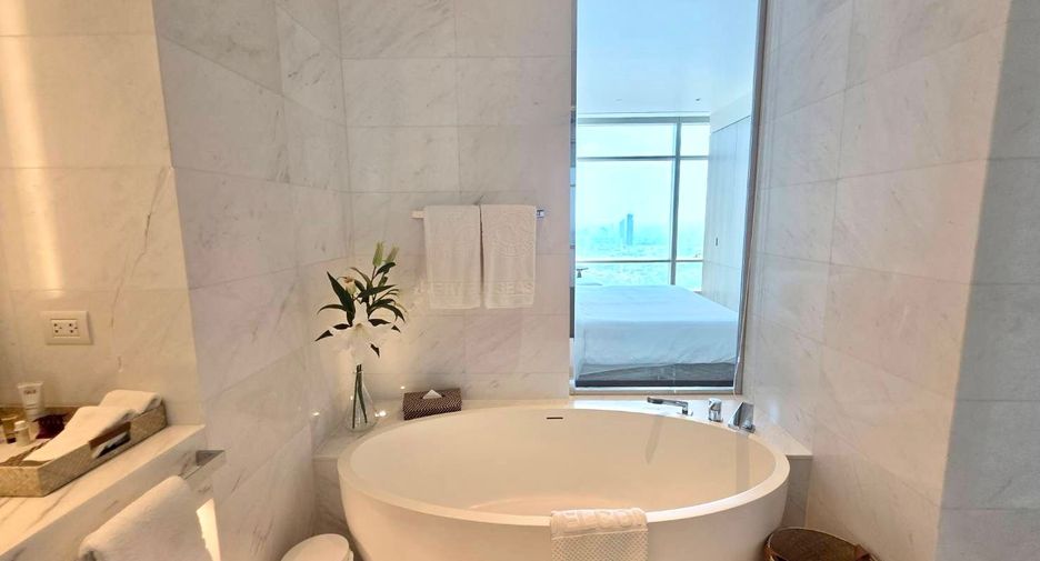 À louer 2 chambres condo à Bang Kho Laem, Bangkok