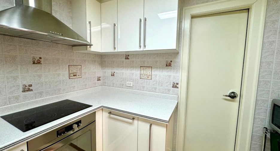 For sale 2 bedrooms condo in Pathum Wan, Bangkok