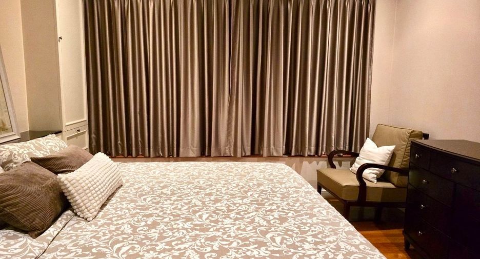 For sale 2 bedrooms condo in Pathum Wan, Bangkok