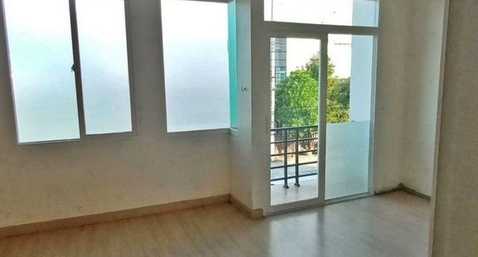 For sale 1 bed townhouse in Bang Phli, Samut Prakan