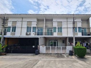 For sale 1 bed townhouse in Bang Phli, Samut Prakan