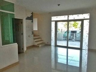 For sale 1 bed townhouse in Bang Phli, Samut Prakan
