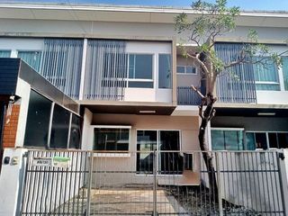 For sale 1 bed townhouse in Bang Phli, Samut Prakan