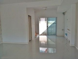 For sale 1 bed townhouse in Bang Phli, Samut Prakan