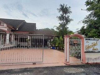Terreno en venta en Phrom Khiri, Nakhon Si Thammarat