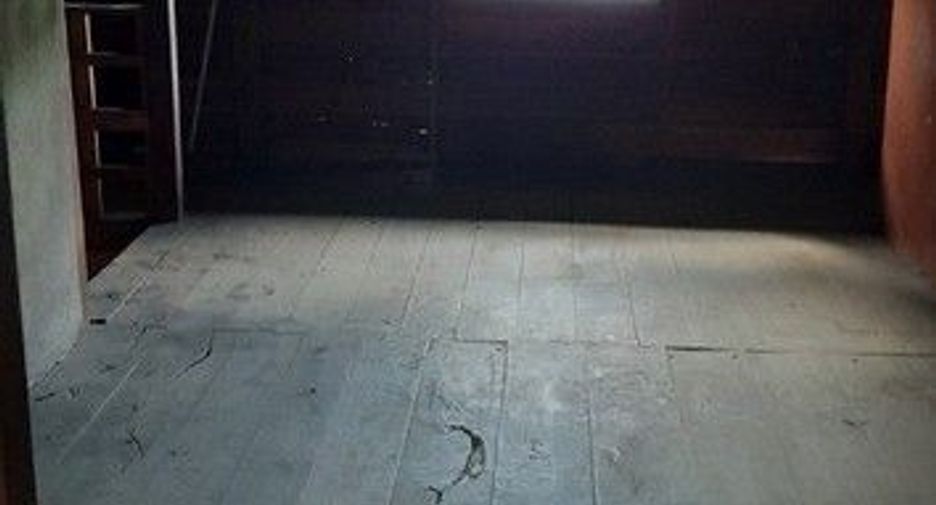 À vendre 1 chambre maison à Chae Hom, Lampang