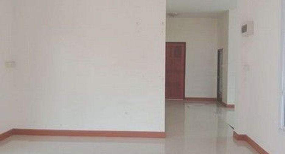 For sale 1 bed house in Phra Khanong, Bangkok