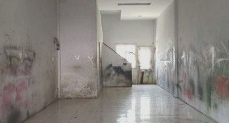 For sale 1 bed retail Space in Phrom Khiri, Nakhon Si Thammarat