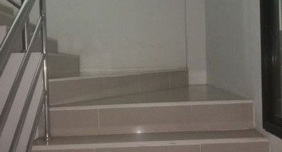 For sale 1 bed retail Space in Phrom Khiri, Nakhon Si Thammarat