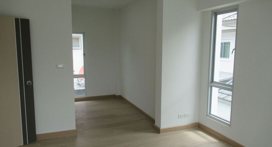 Casa en venta de 3 habitaciones en Nong Khaem, Bangkok