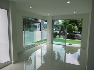 For sale 3 ベッドルーム house in Nong Khaem, Bangkok