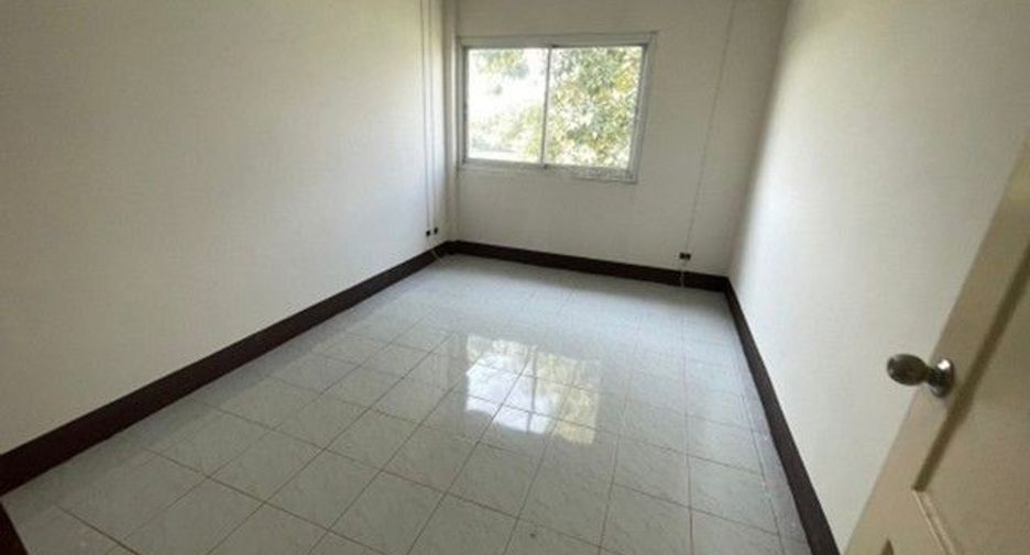 For sale 1 bed retail Space in Chae Hom, Lampang