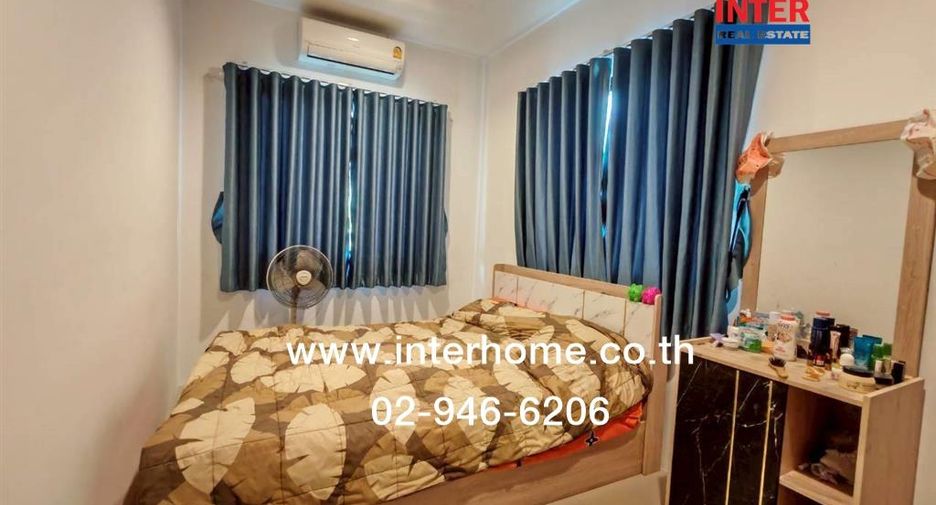 For sale 4 bedrooms house in Khlong Luang, Pathum Thani