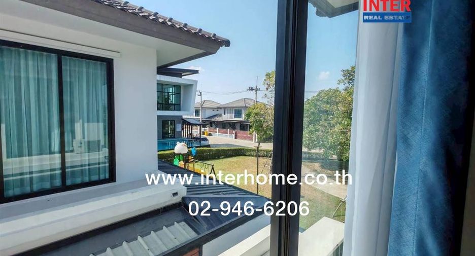 For sale 4 bedrooms house in Khlong Luang, Pathum Thani