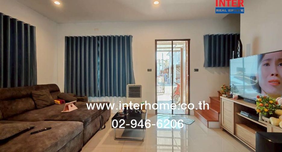 For sale 4 bedrooms house in Khlong Luang, Pathum Thani