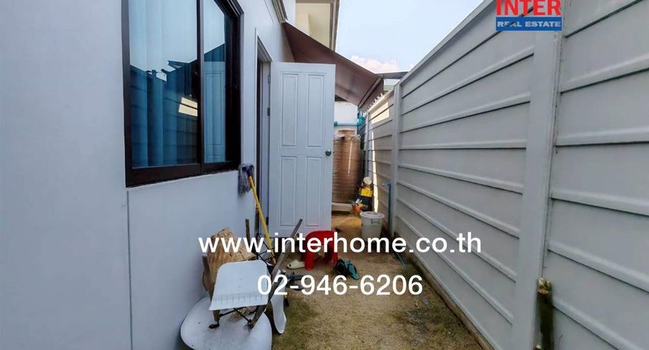 For sale 4 bedrooms house in Khlong Luang, Pathum Thani