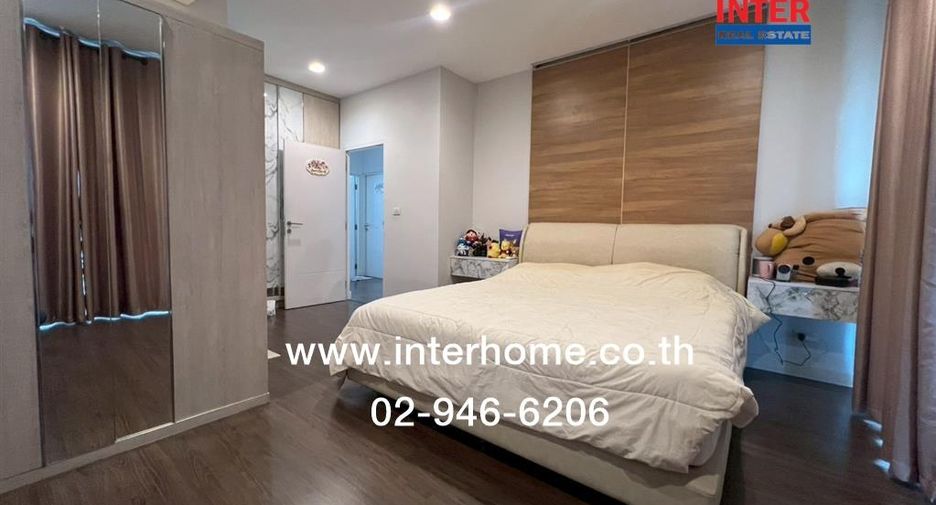 Haus zur Miete und zum Kauf mit 3 Zimmer in Pak Kret, Nonthaburi