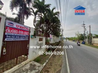 For sale 4 ベッドルーム house in Sam Phran, Nakhon Pathom