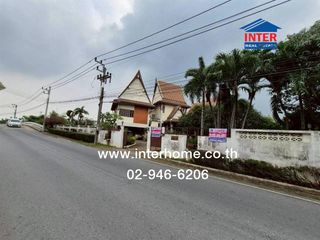 For sale 4 ベッドルーム house in Sam Phran, Nakhon Pathom